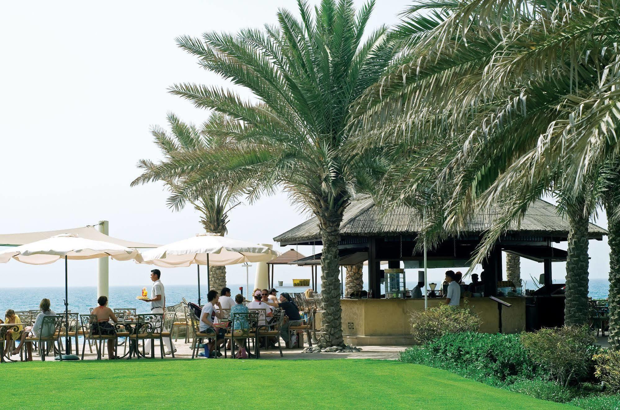 Coral Beach Resort Sharjah Exterior photo